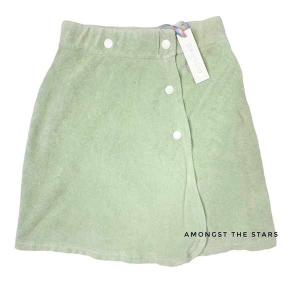 DANNIJO Green & White Button Terry Cloth Wrap Mini Skirt - Picture 7 of 10